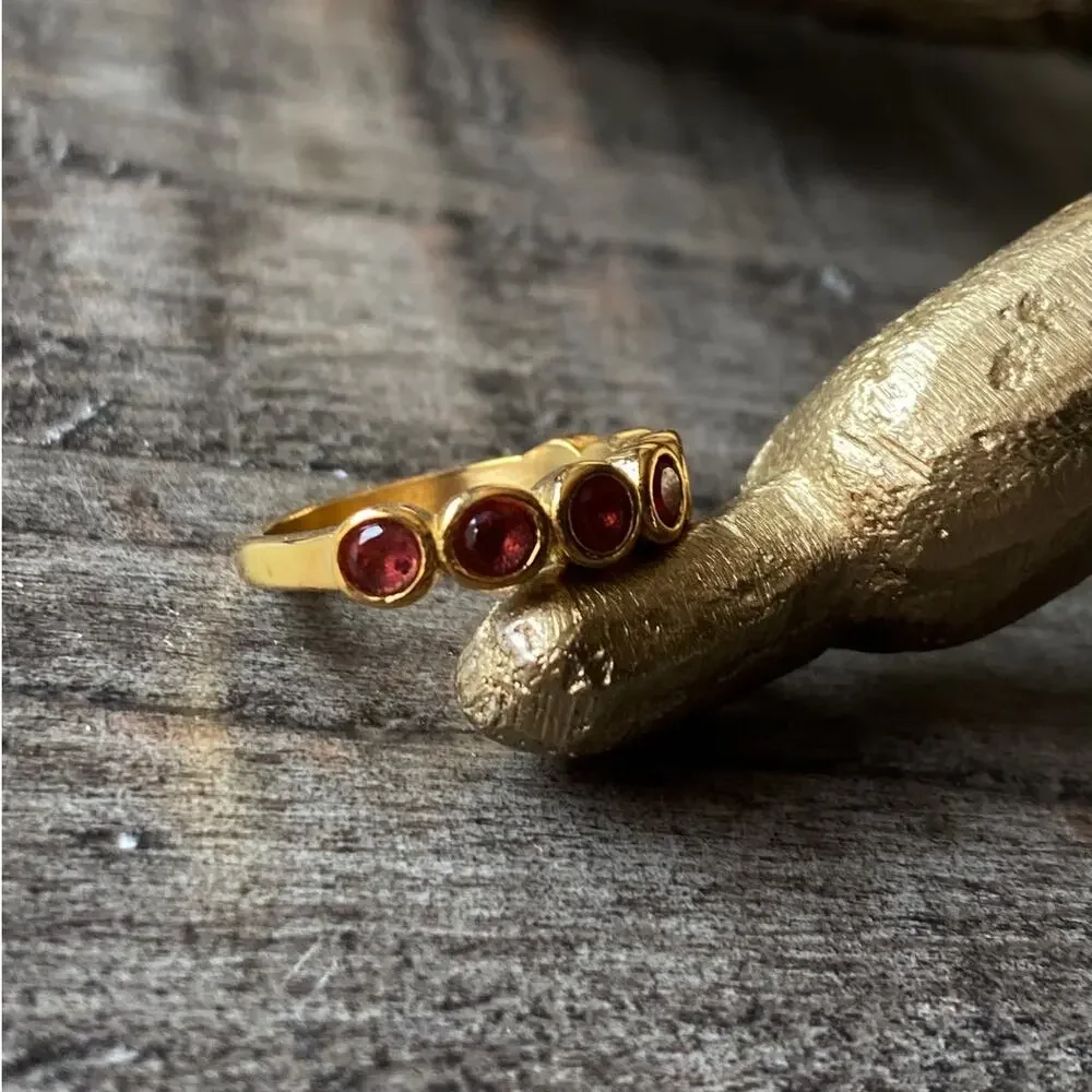 NEW Gold & Red Zirconium Gemstone Statement Ring - Picture 6 of 16